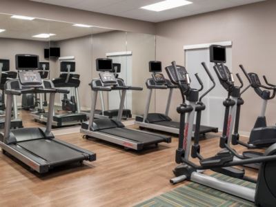 Hotel Express & St. Louis - By Ihg Chesterfield